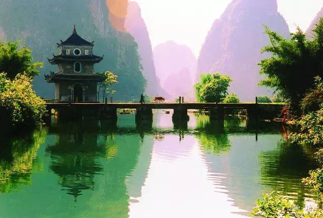 广西，多元文化交融中的民族风情与可持续发展之路